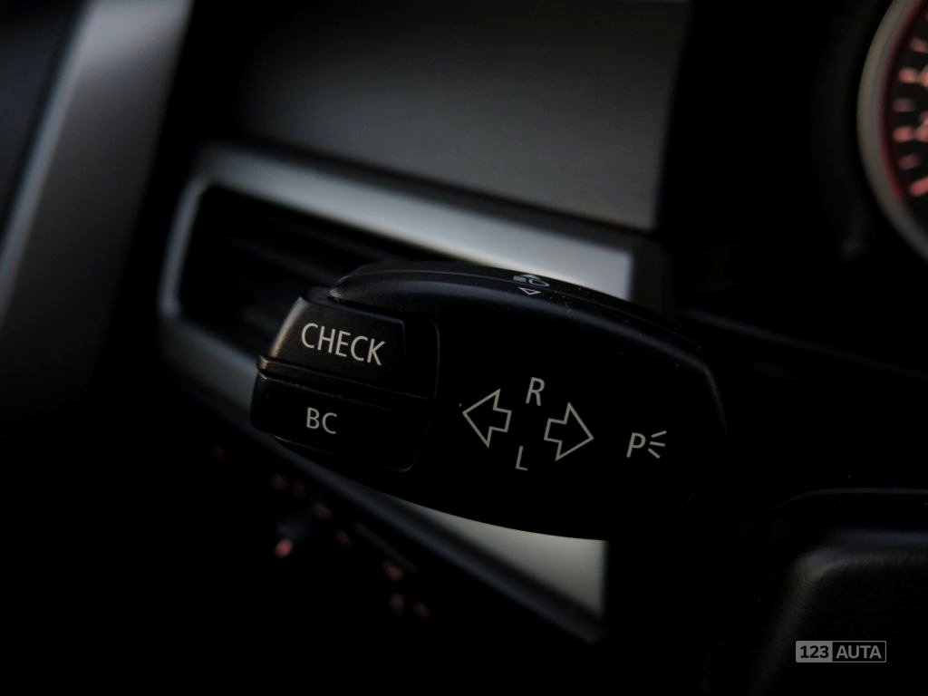 BMW Řada 5, 2006 - pohled č. 20