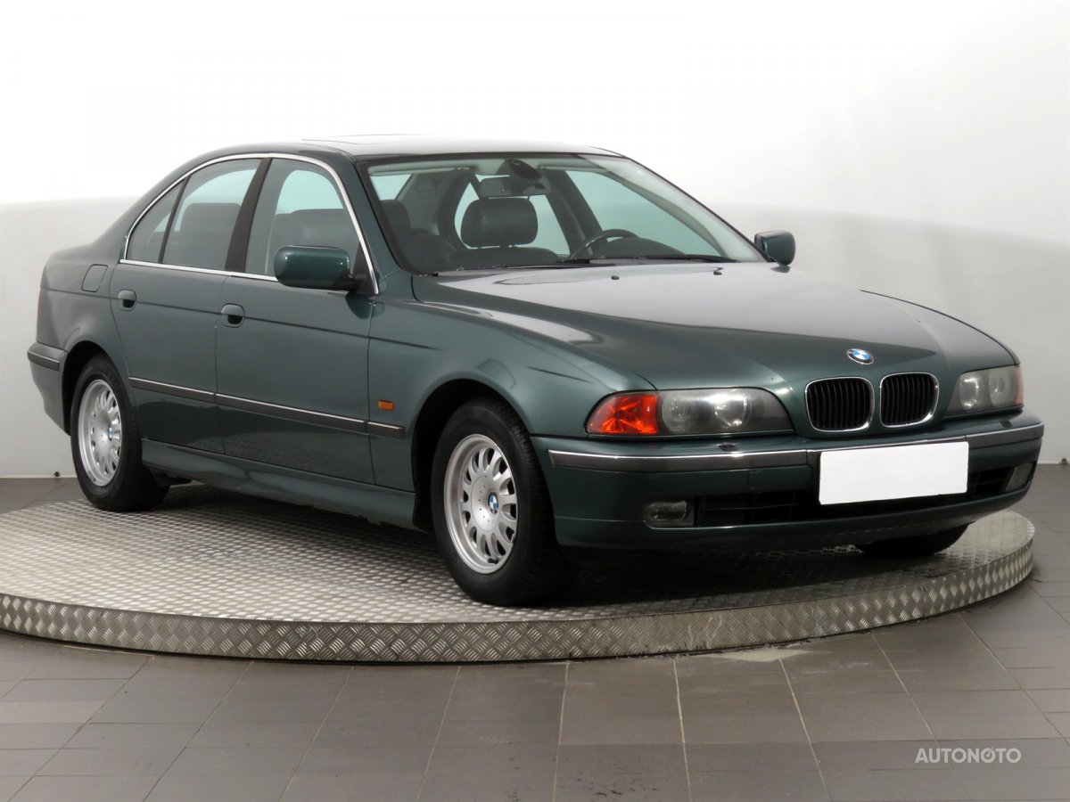 BMW Řada 5, 2000 - celkový pohled