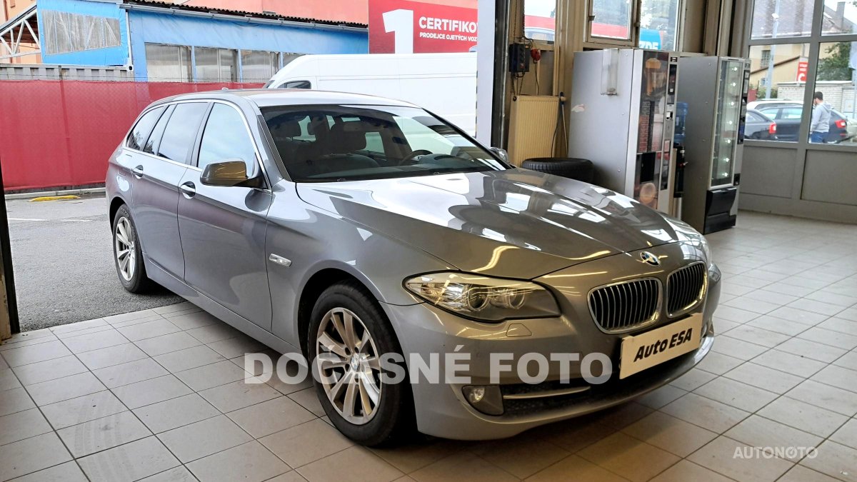 BMW Řada 5, 2011 - celkový pohled