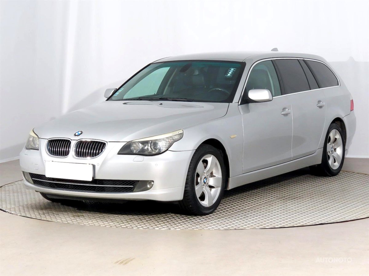 BMW Řada 5, 2008 - pohled č. 3