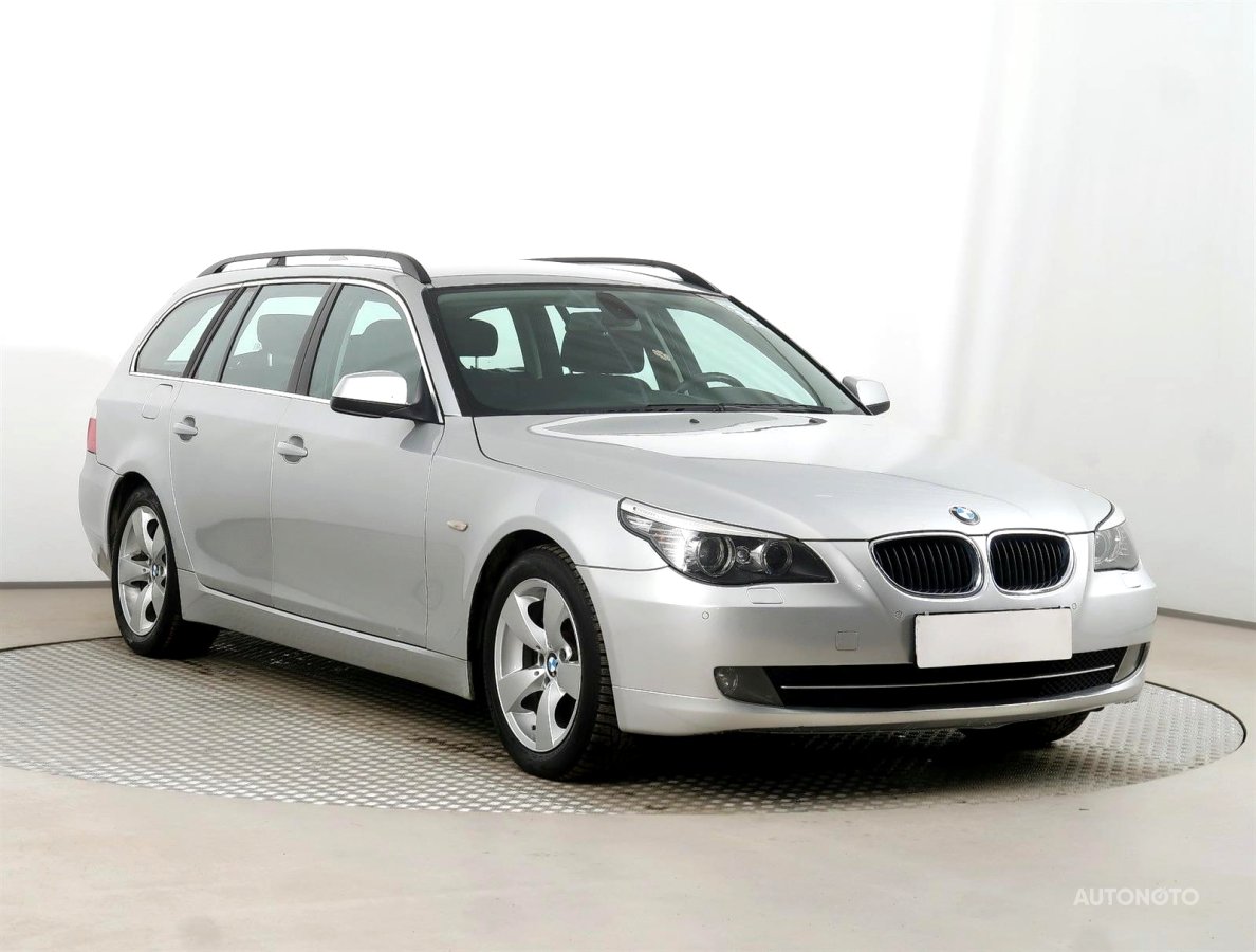 BMW Řada 5, 2010 - celkový pohled