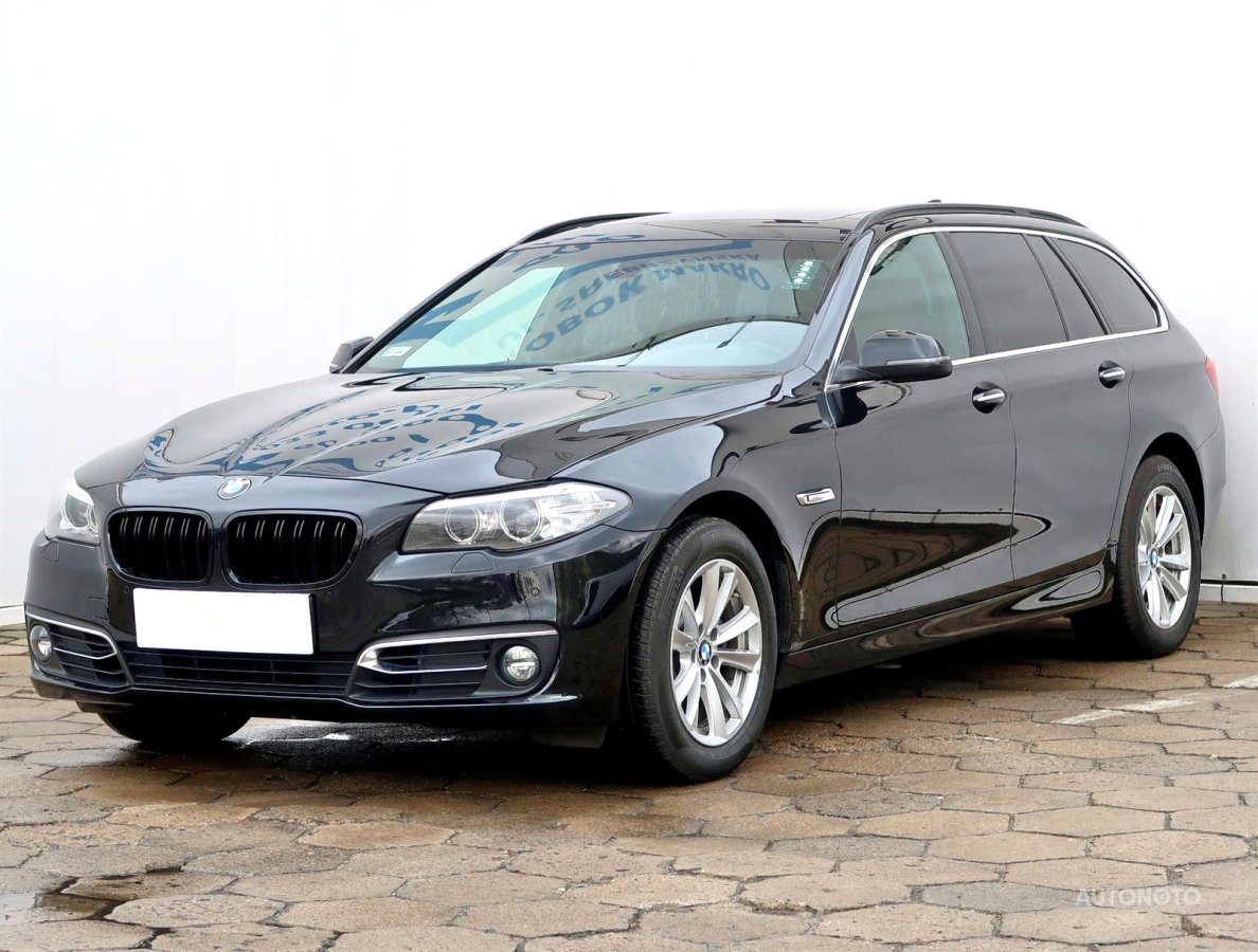 BMW Řada 5, 2014 - pohled č. 3