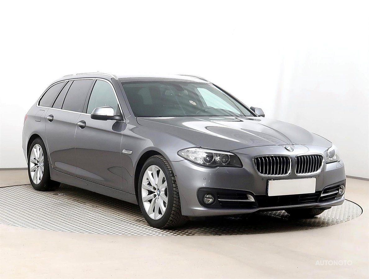 BMW Řada 5, 2014 - celkový pohled