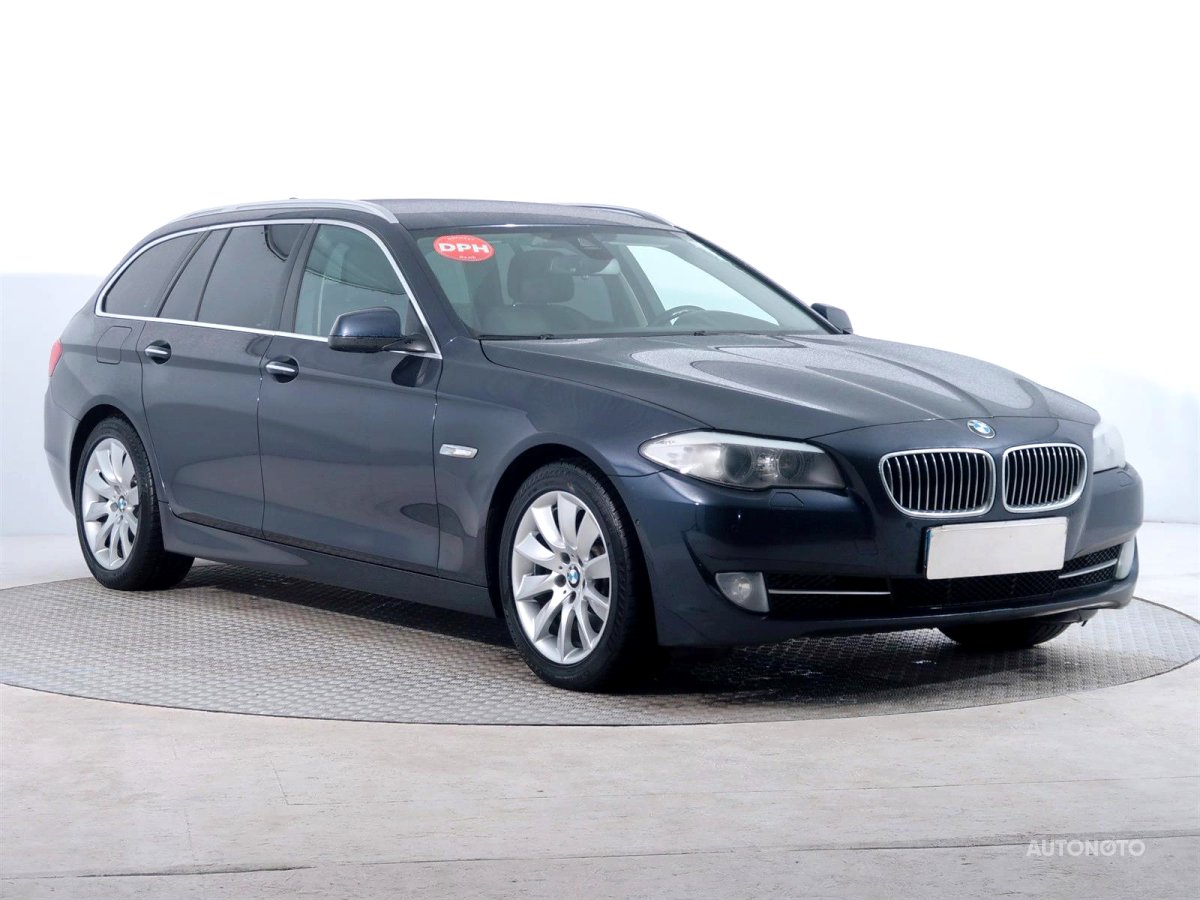 BMW Řada 5, 2013 - celkový pohled