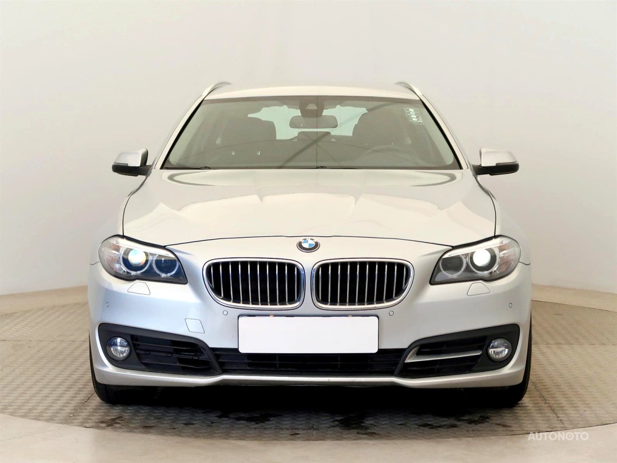 BMW Řada 5, 2014 - pohled č. 2