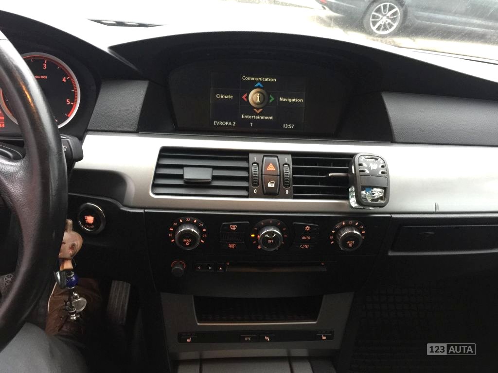 BMW Řada 5, 2006 - pohled č. 15