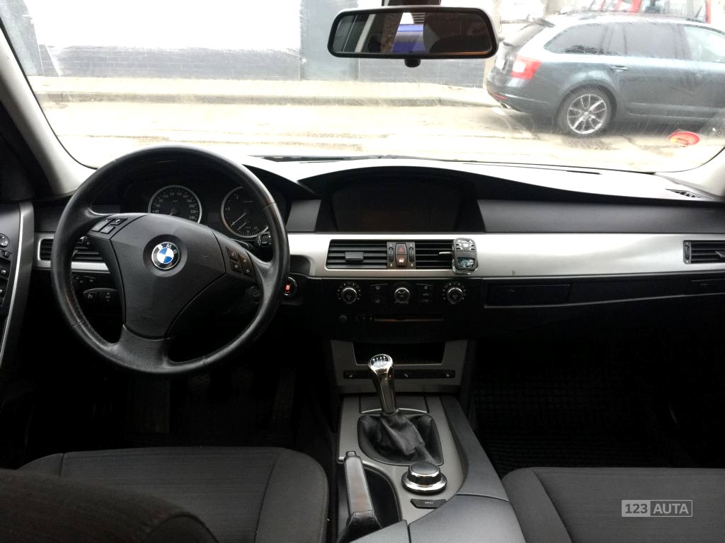 BMW Řada 5, 2006 - pohled č. 6