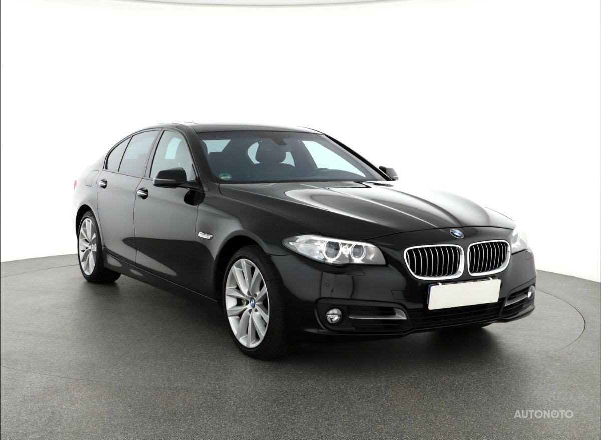 BMW Řada 5, 2015 - celkový pohled