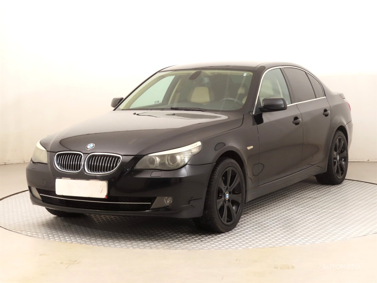 BMW Řada 5, 2008 - pohled č. 3