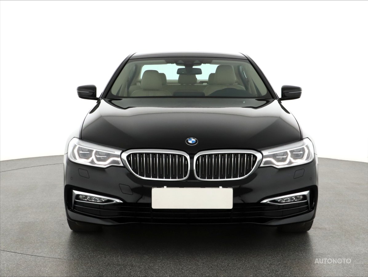 BMW Řada 5, 2017 - pohled č. 2