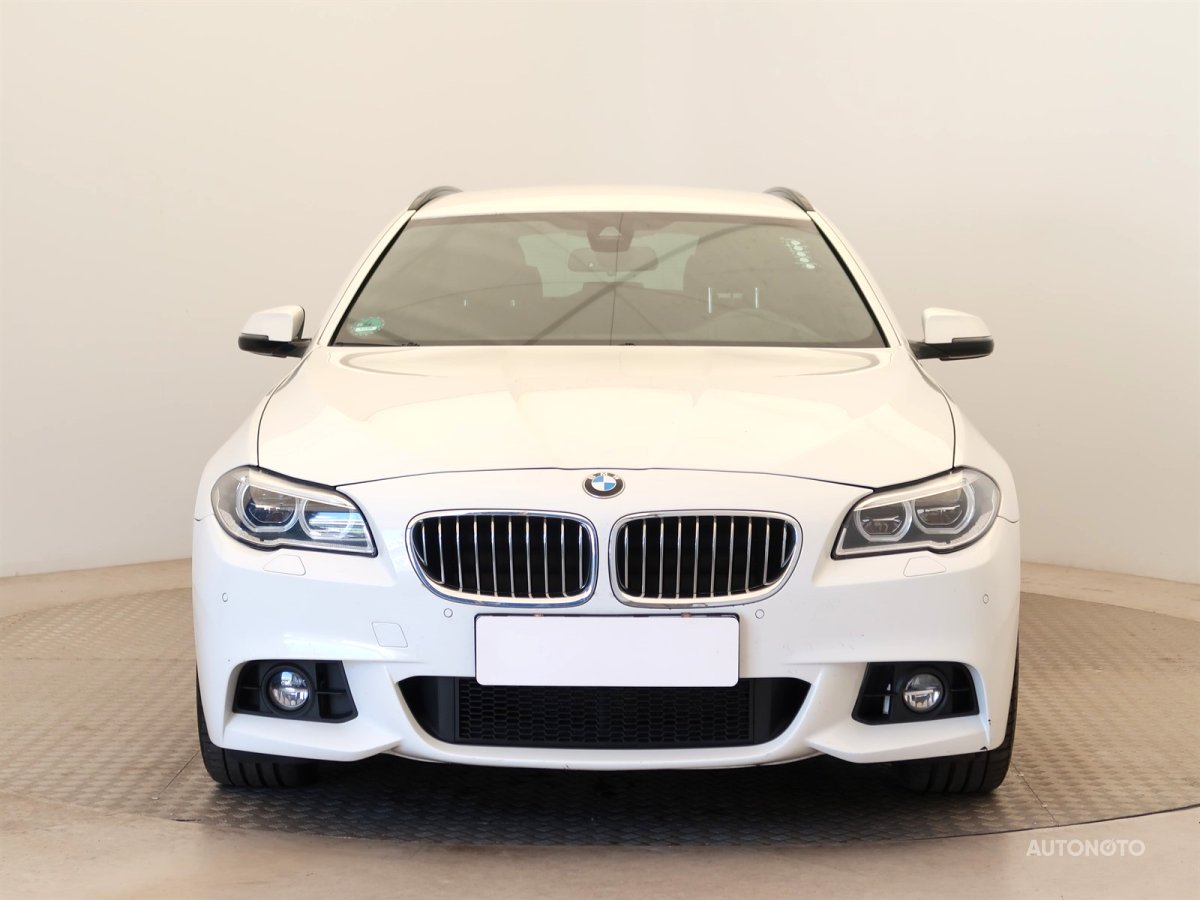 BMW Řada 5, 2016 - pohled č. 2