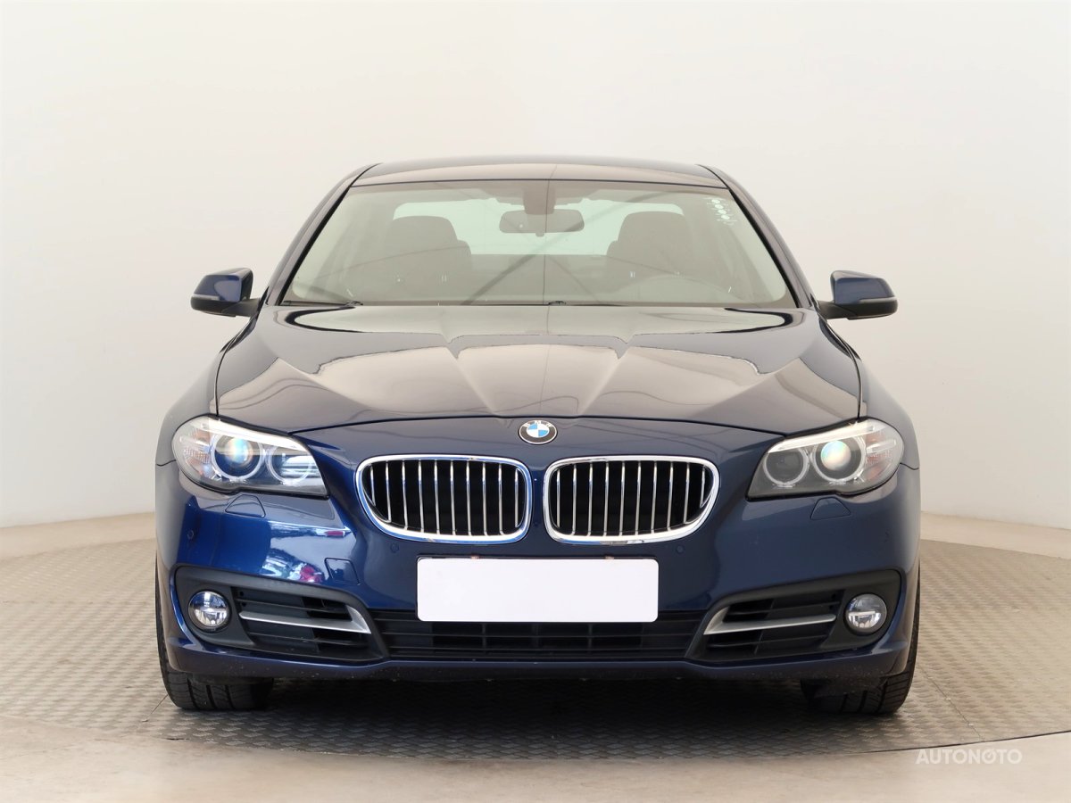 BMW Řada 5, 2016 - pohled č. 2