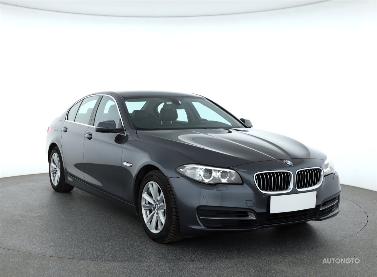 BMW Řada 5, 2015 - celkový pohled