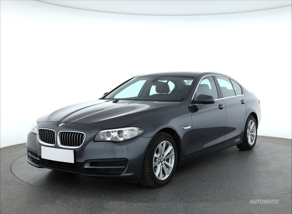 BMW Řada 5, 2015 - pohled č. 3