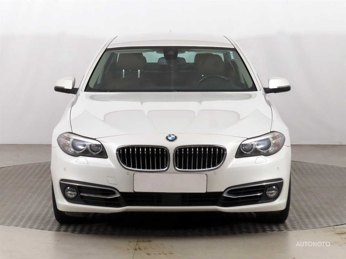 BMW Řada 5, 2016 - pohled č. 2