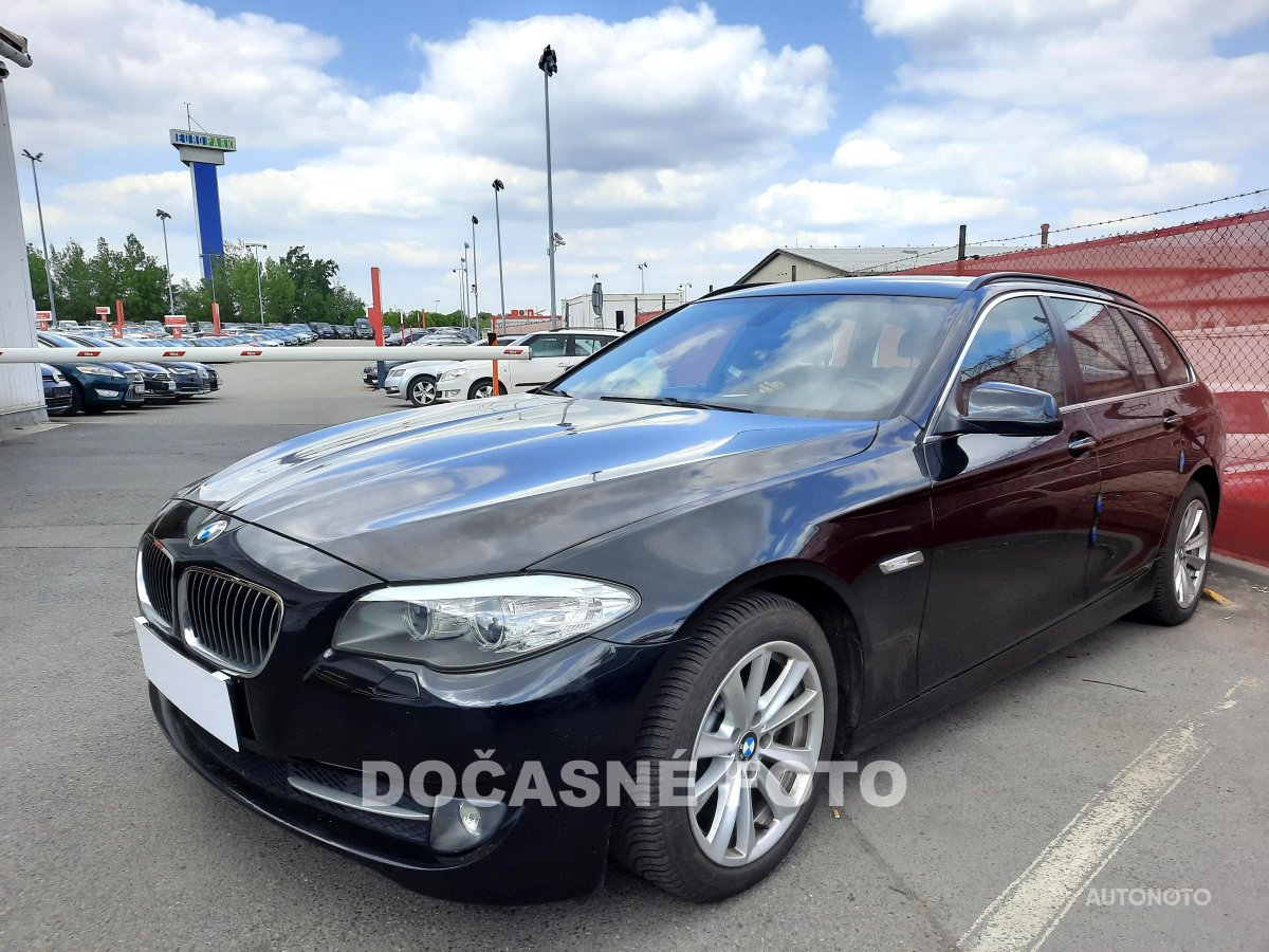 BMW Řada 5, 2010 - pohled č. 3