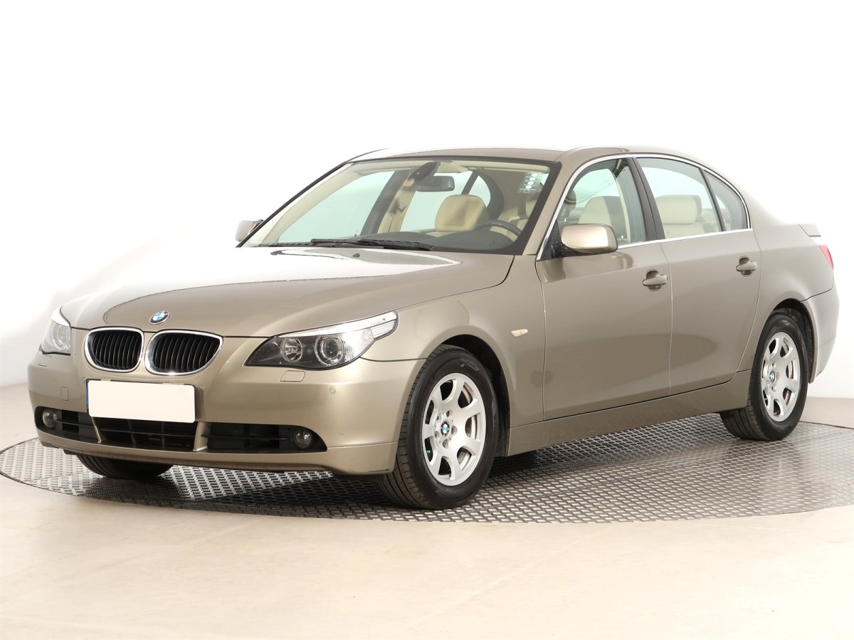 BMW Řada 5, 2007 - pohled č. 3