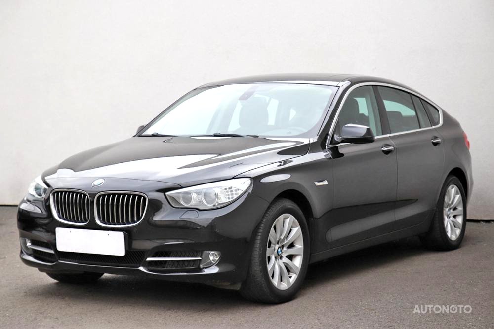 BMW Řada 5, 2011 - pohled č. 3