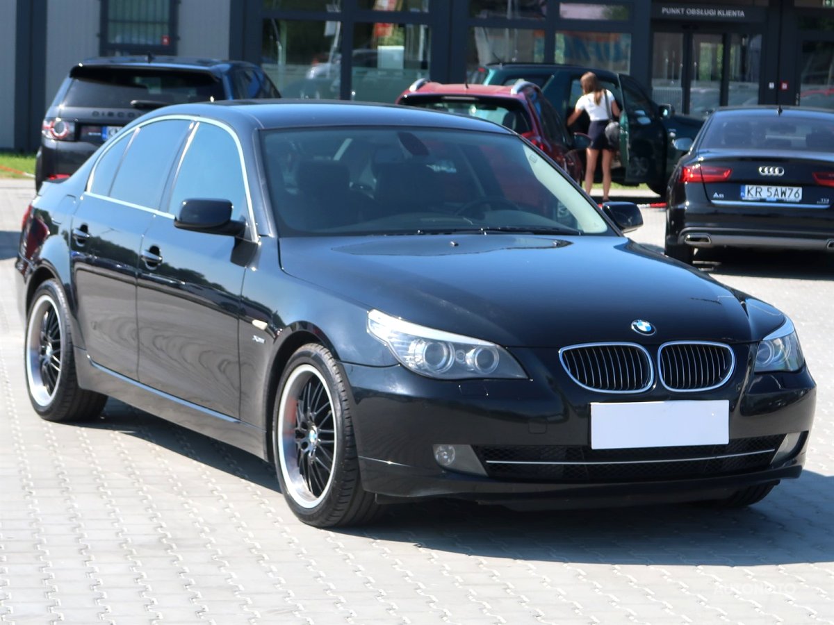 BMW Řada 5, 2008 - celkový pohled