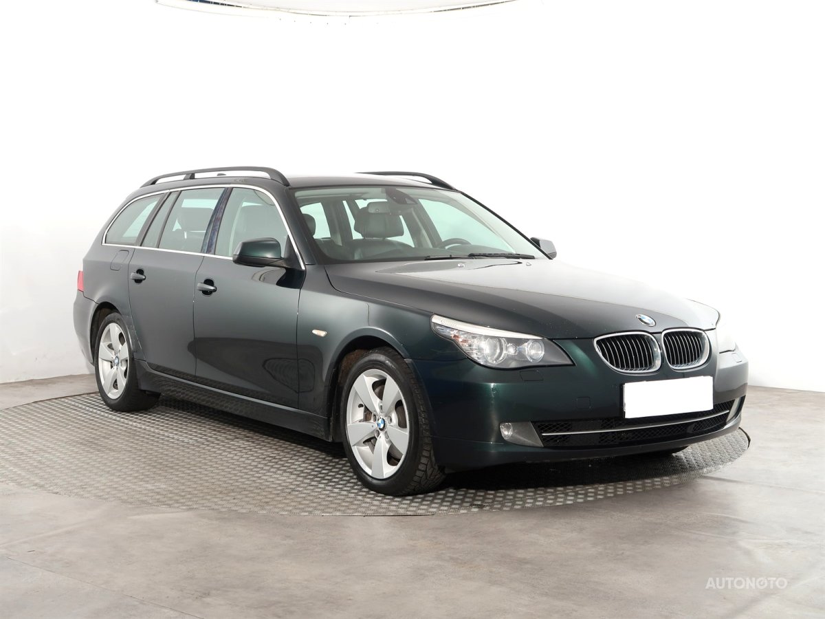 BMW Řada 5, 2010 - celkový pohled