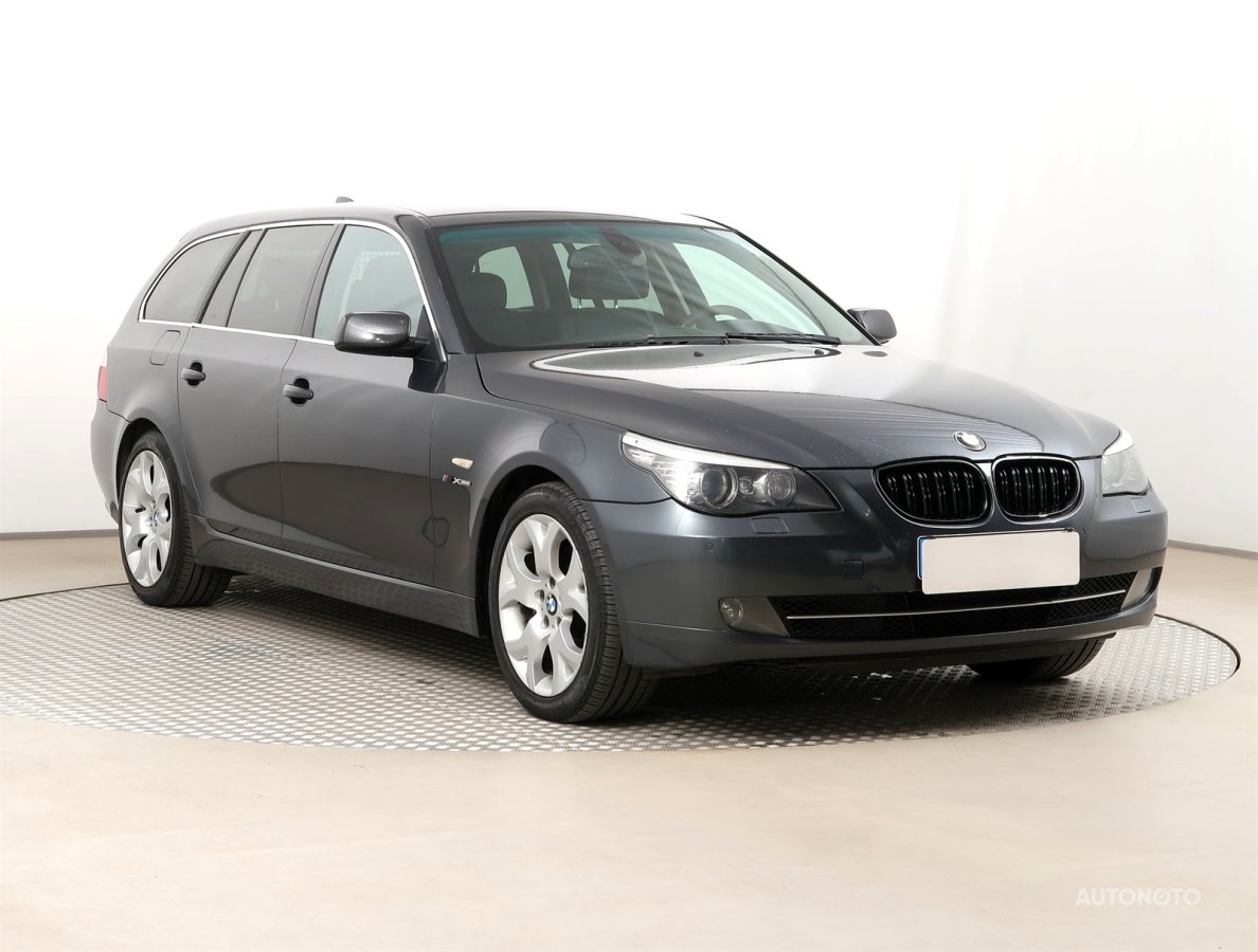 BMW Řada 5, 2008 - celkový pohled