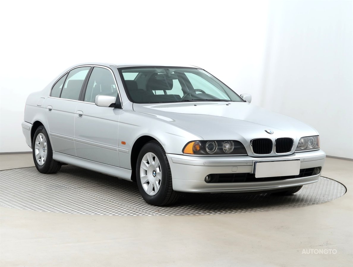 BMW Řada 5, 2001 - celkový pohled