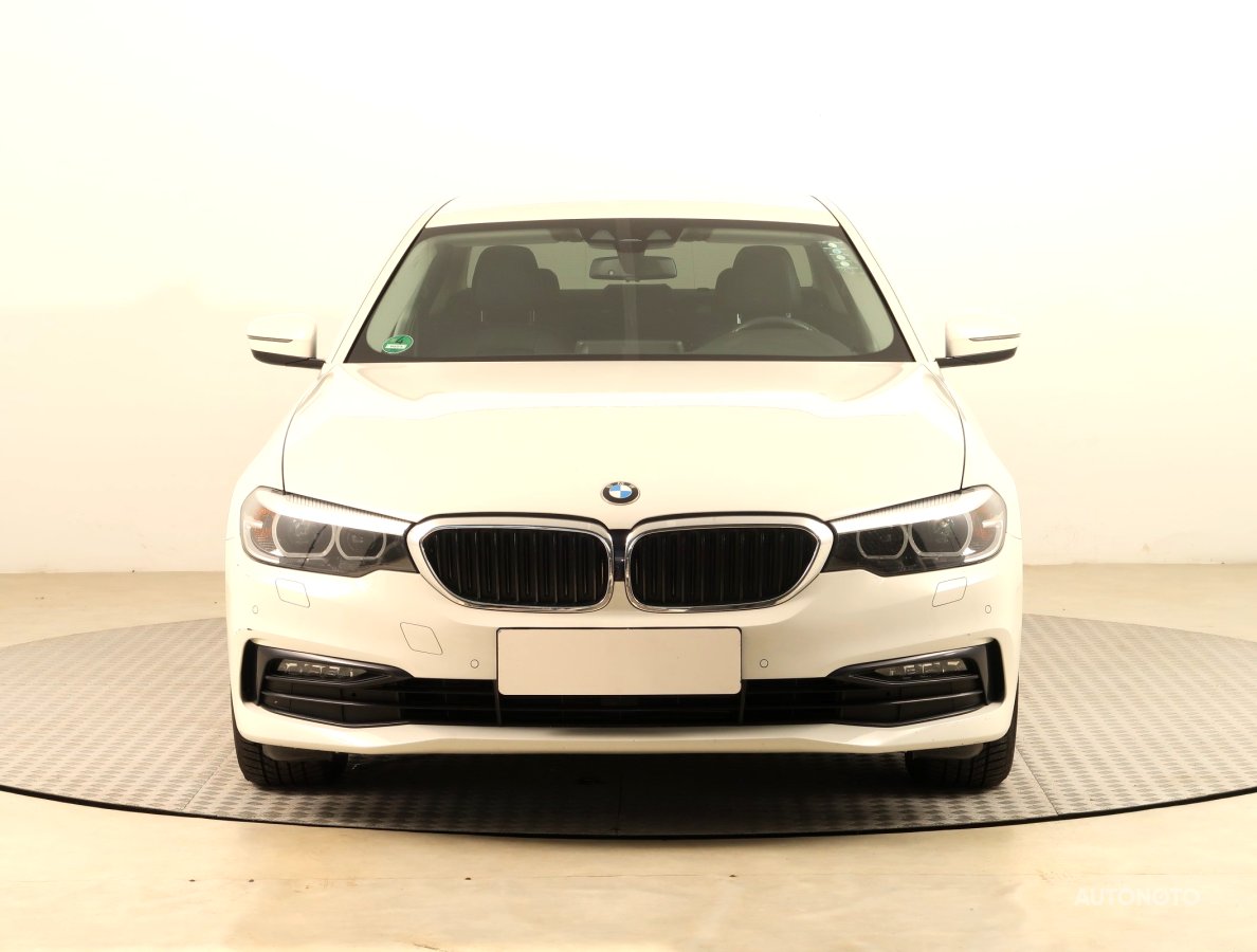 BMW Řada 5, 2019 - pohled č. 2