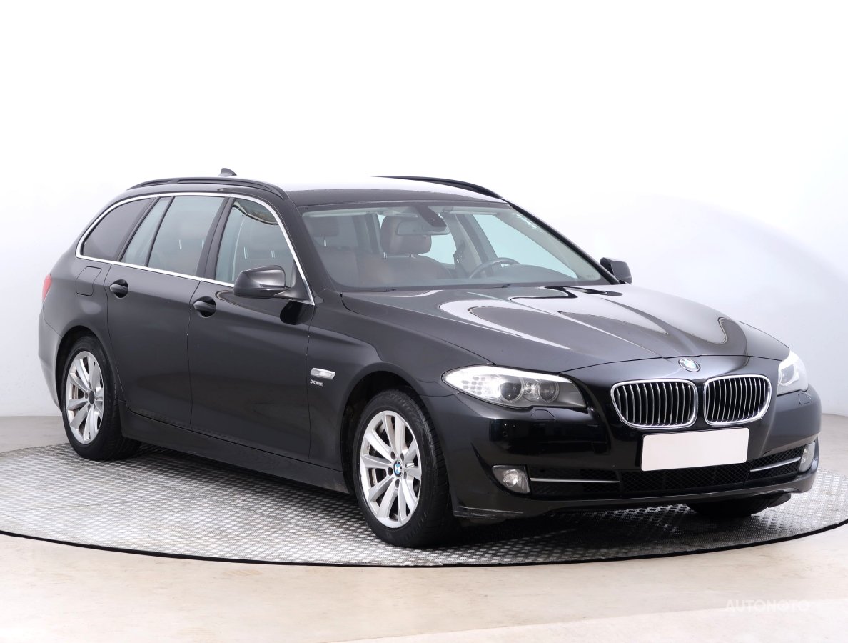 BMW Řada 5, 2011 - celkový pohled