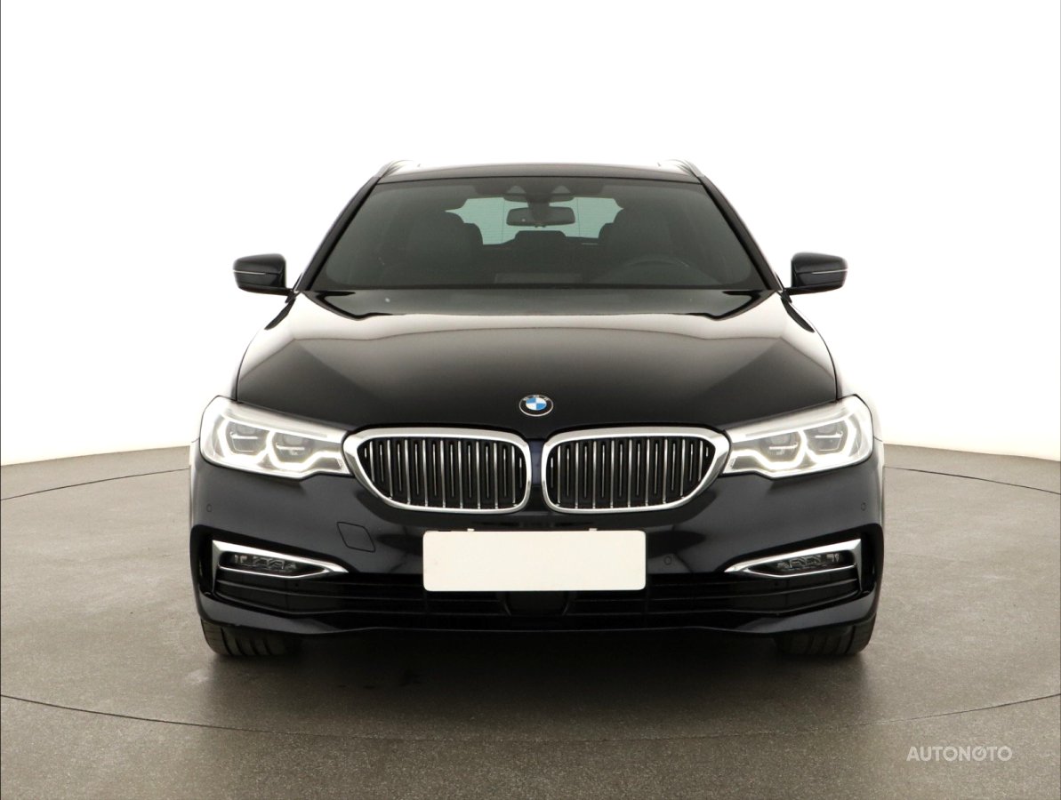 BMW Řada 5, 2019 - pohled č. 2