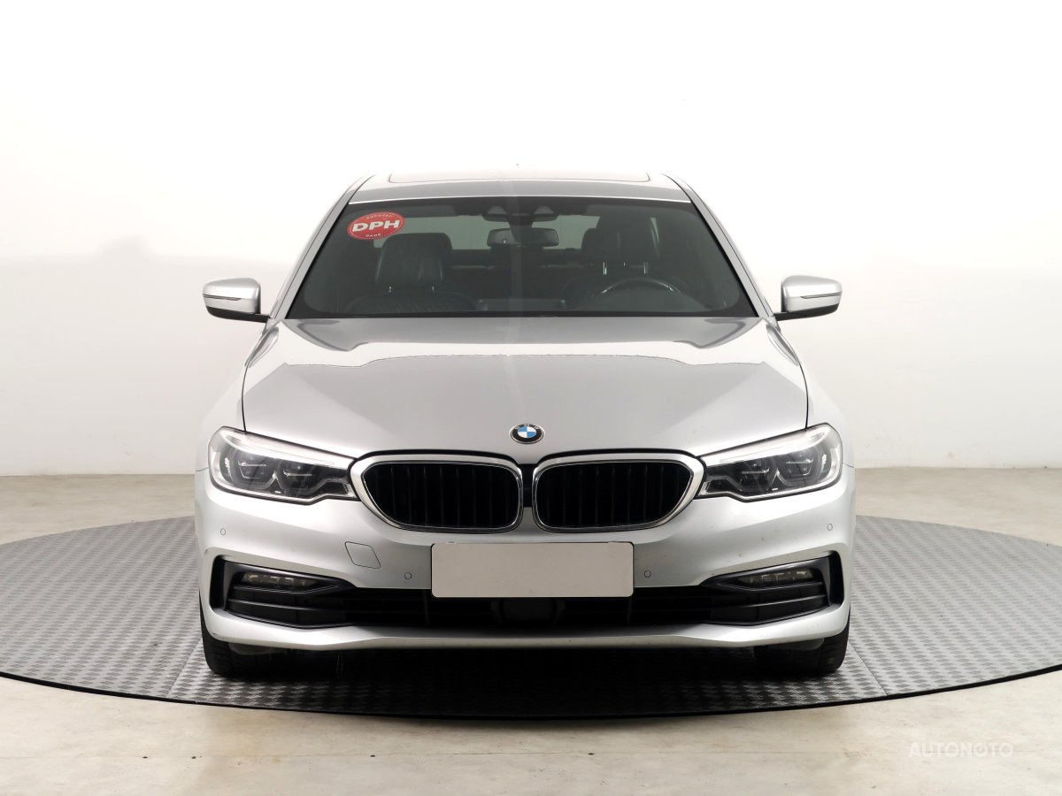 BMW Řada 5, 2018 - pohled č. 2