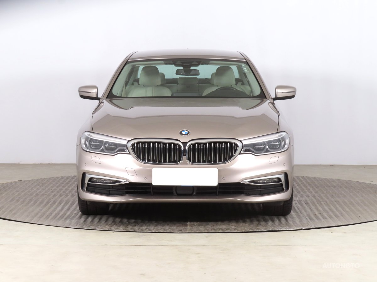 BMW Řada 5, 2019 - pohled č. 2