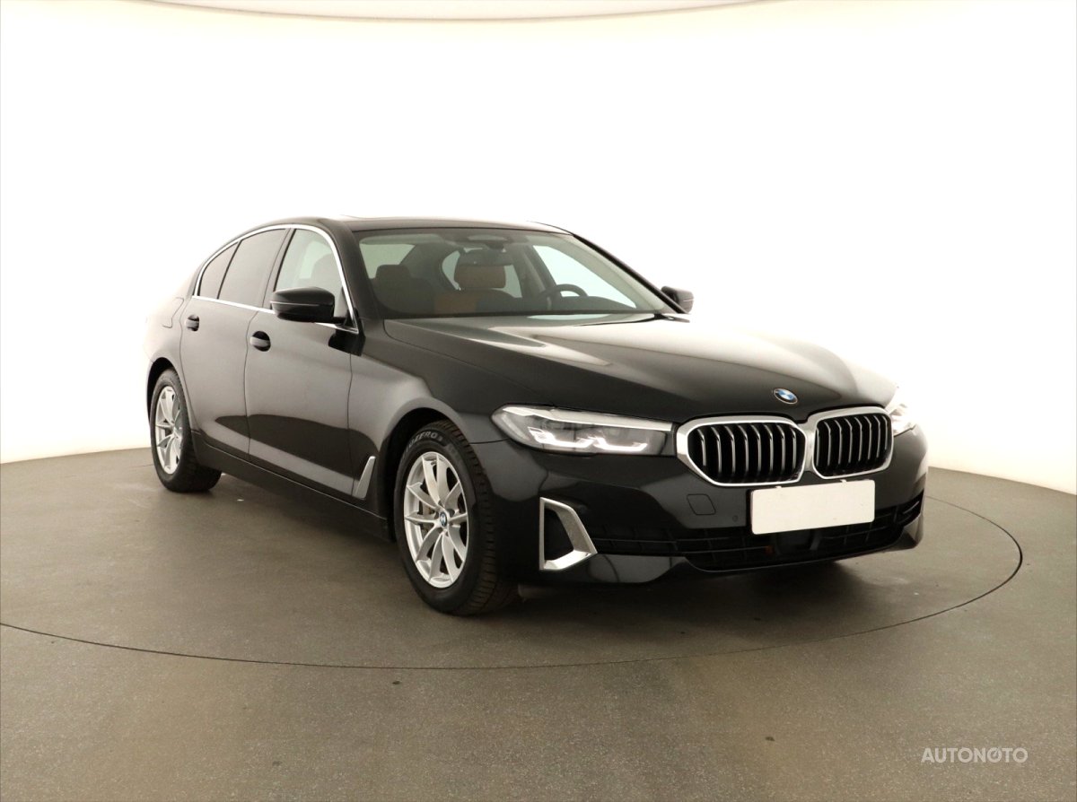 BMW Řada 5, 2023 - celkový pohled