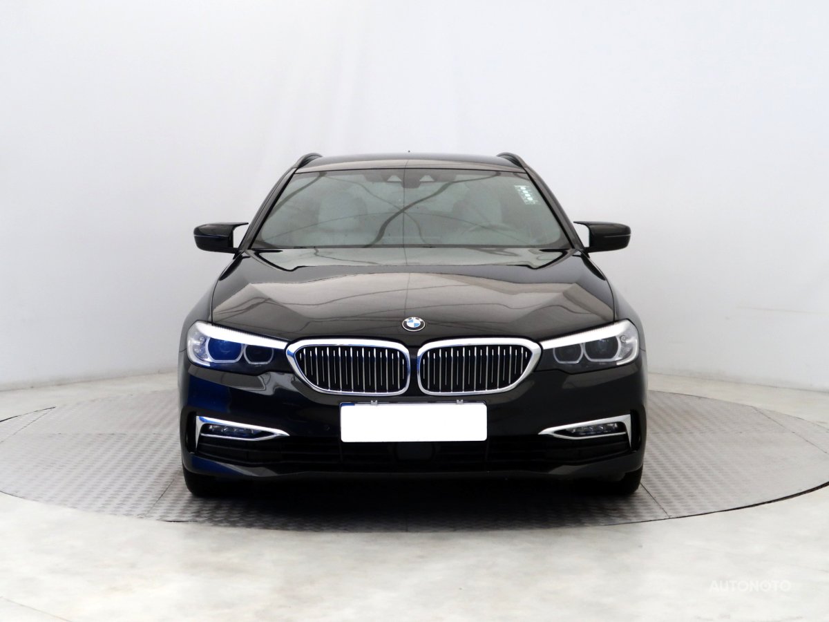 BMW Řada 5, 2018 - pohled č. 2