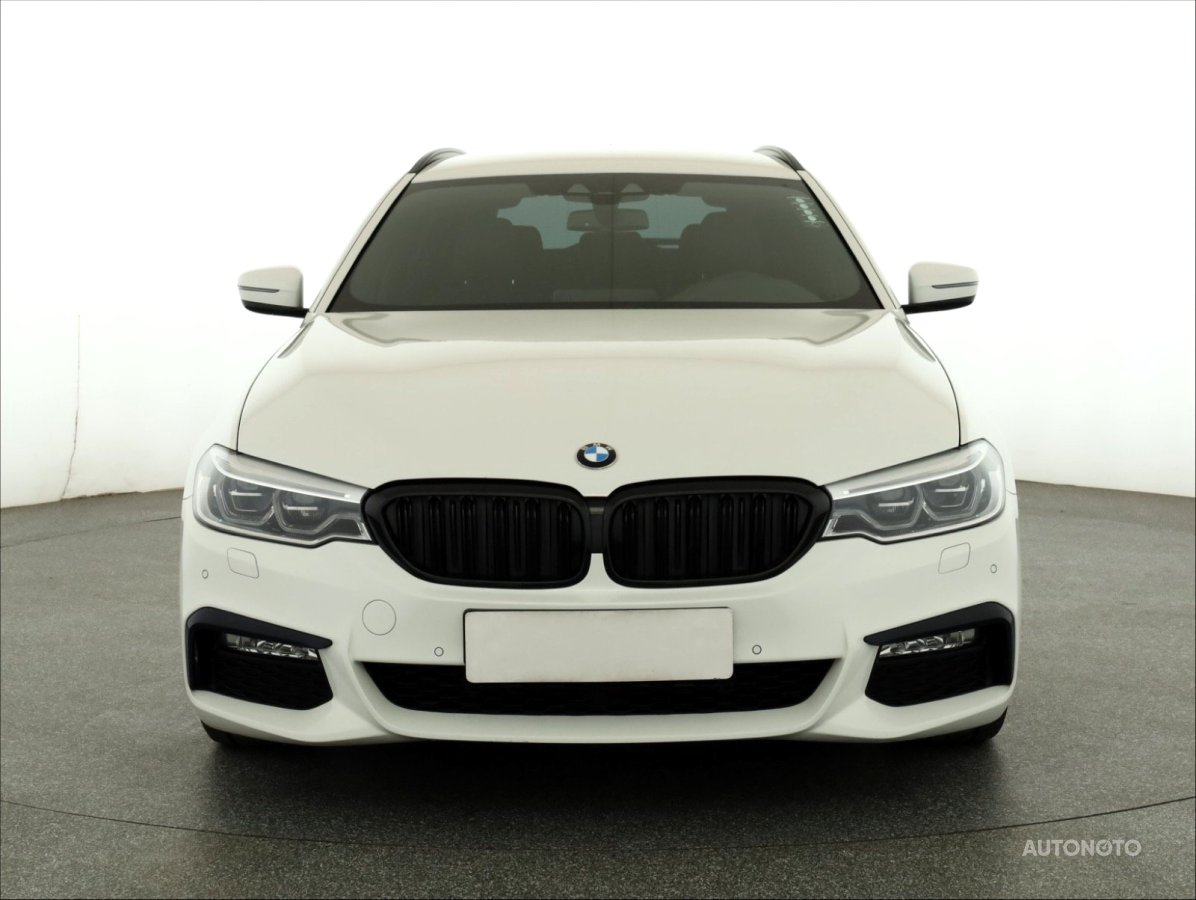 BMW Řada 5, 2018 - pohled č. 2