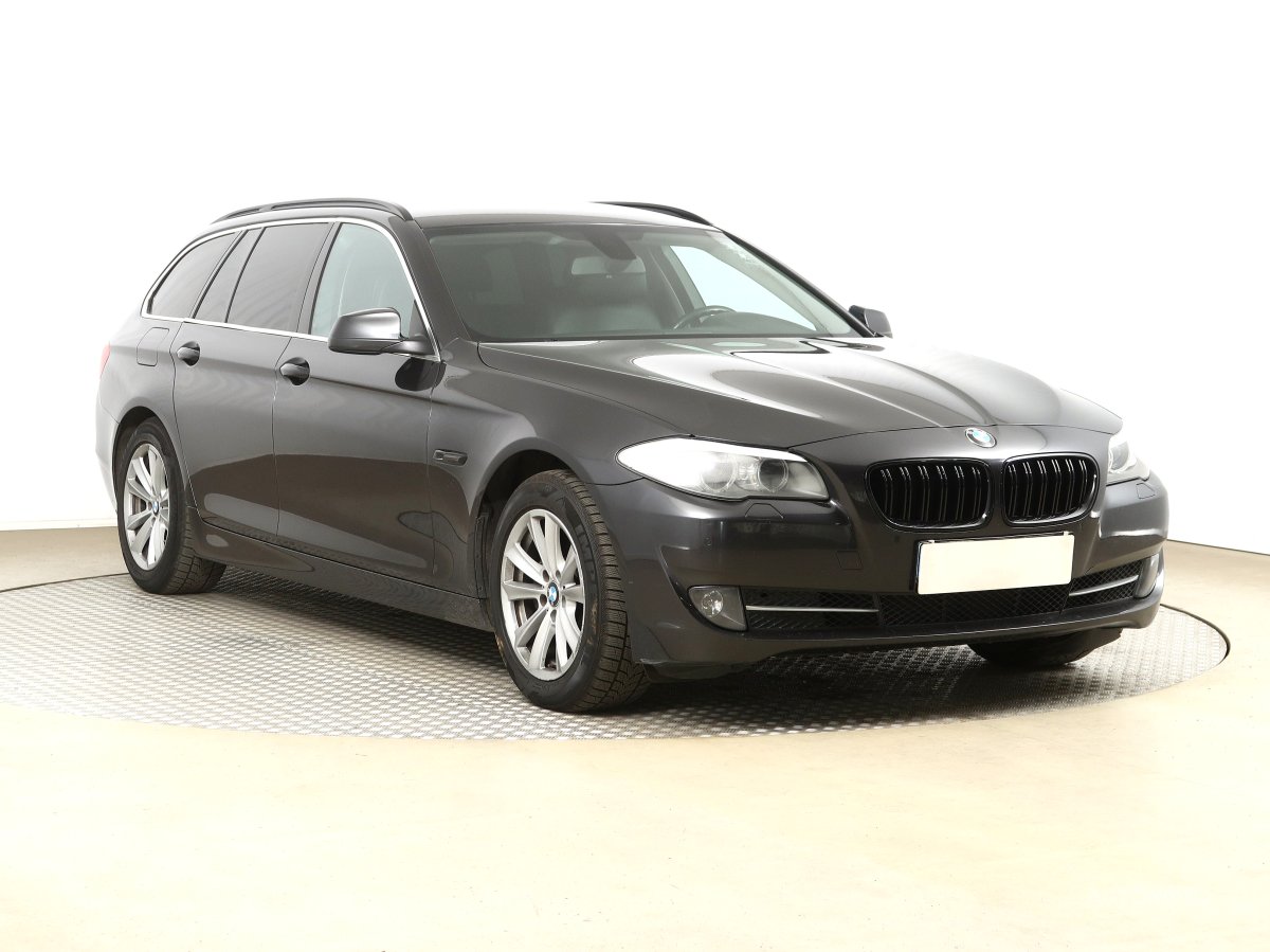 BMW Řada 5, 2013 - pohled č. 1