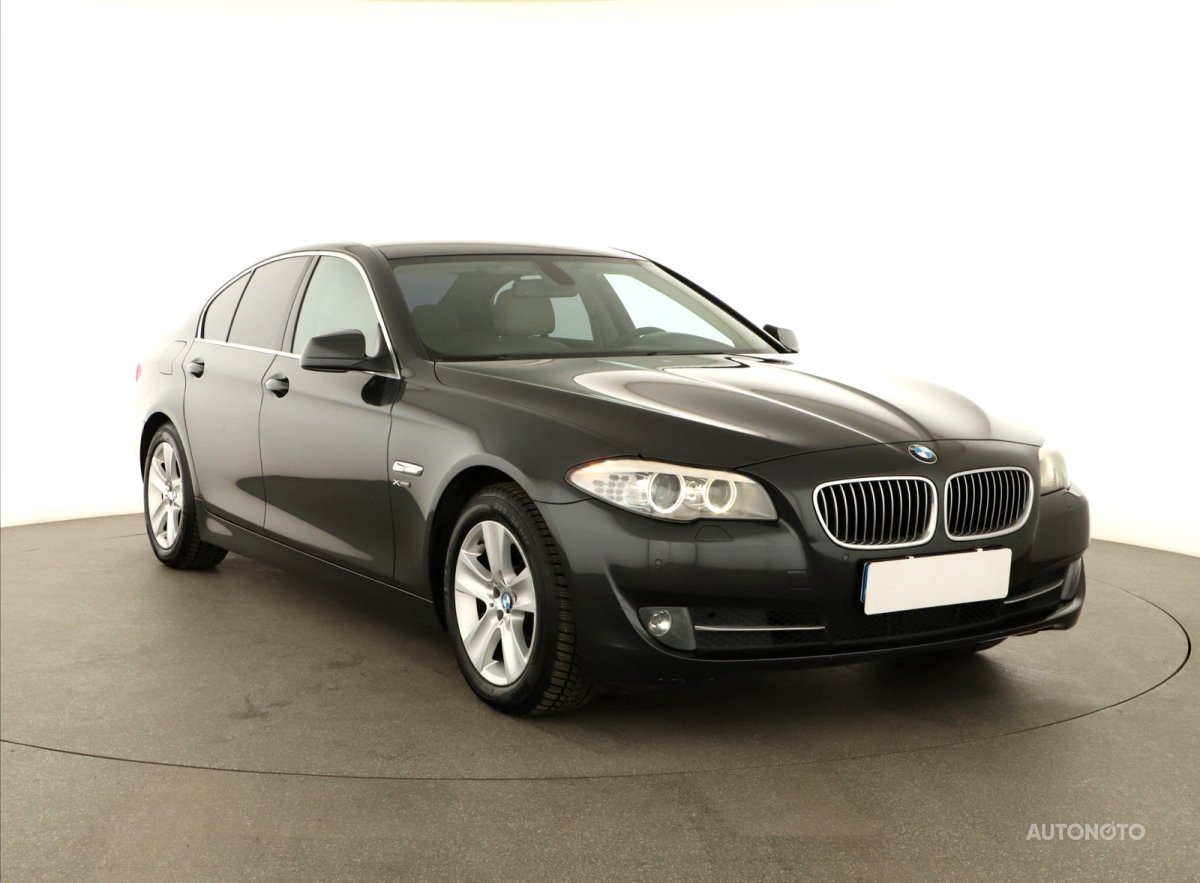 BMW Řada 5, 2012 - pohled č. 1