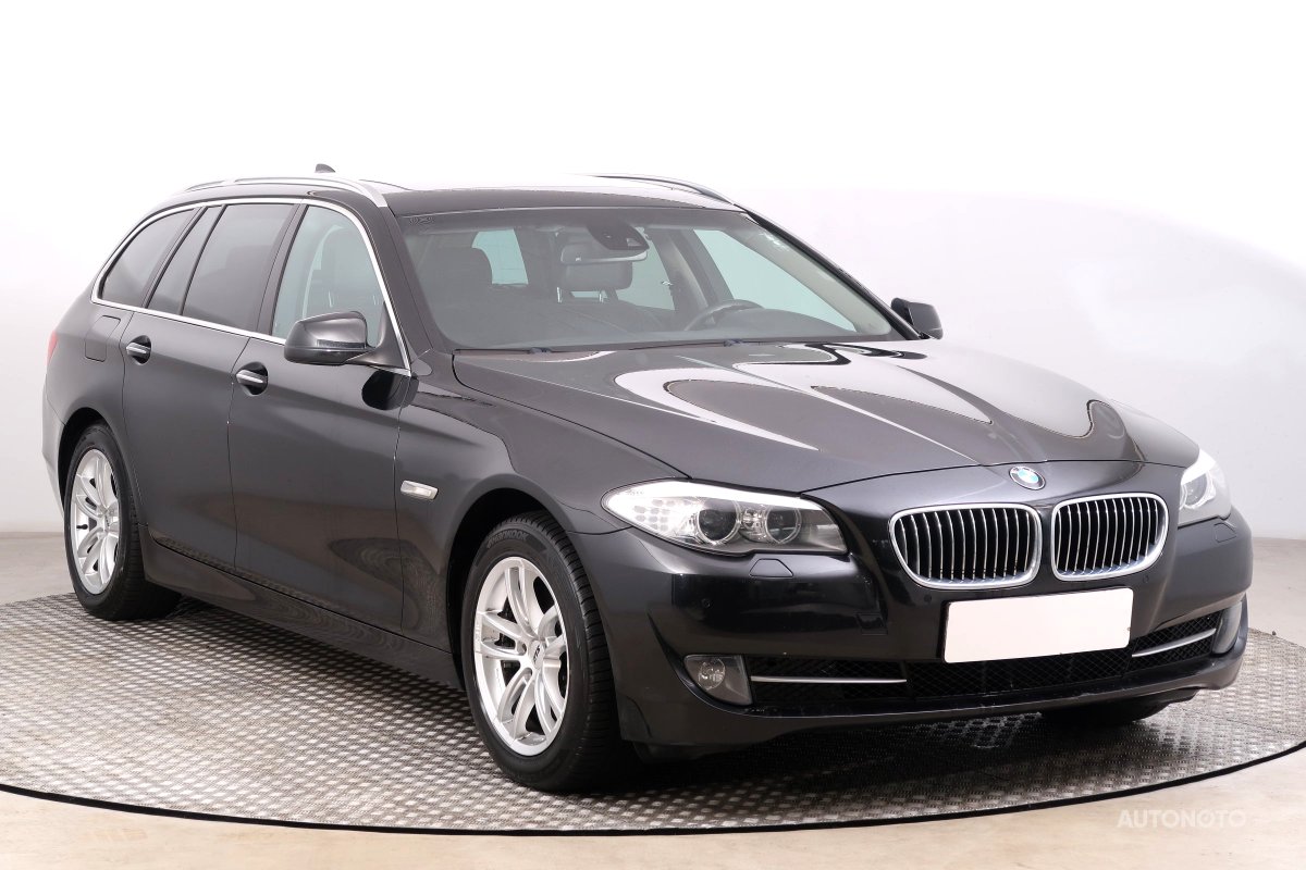 BMW Řada 5, 2011 - celkový pohled