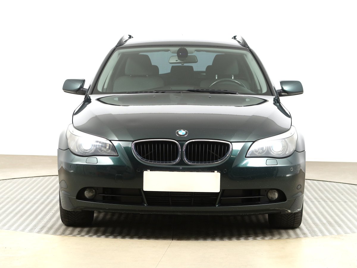 BMW Řada 5, 2005 - pohled č. 2