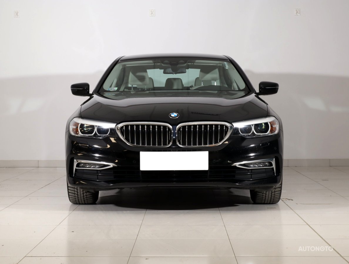 BMW Řada 5, 2019 - pohled č. 2