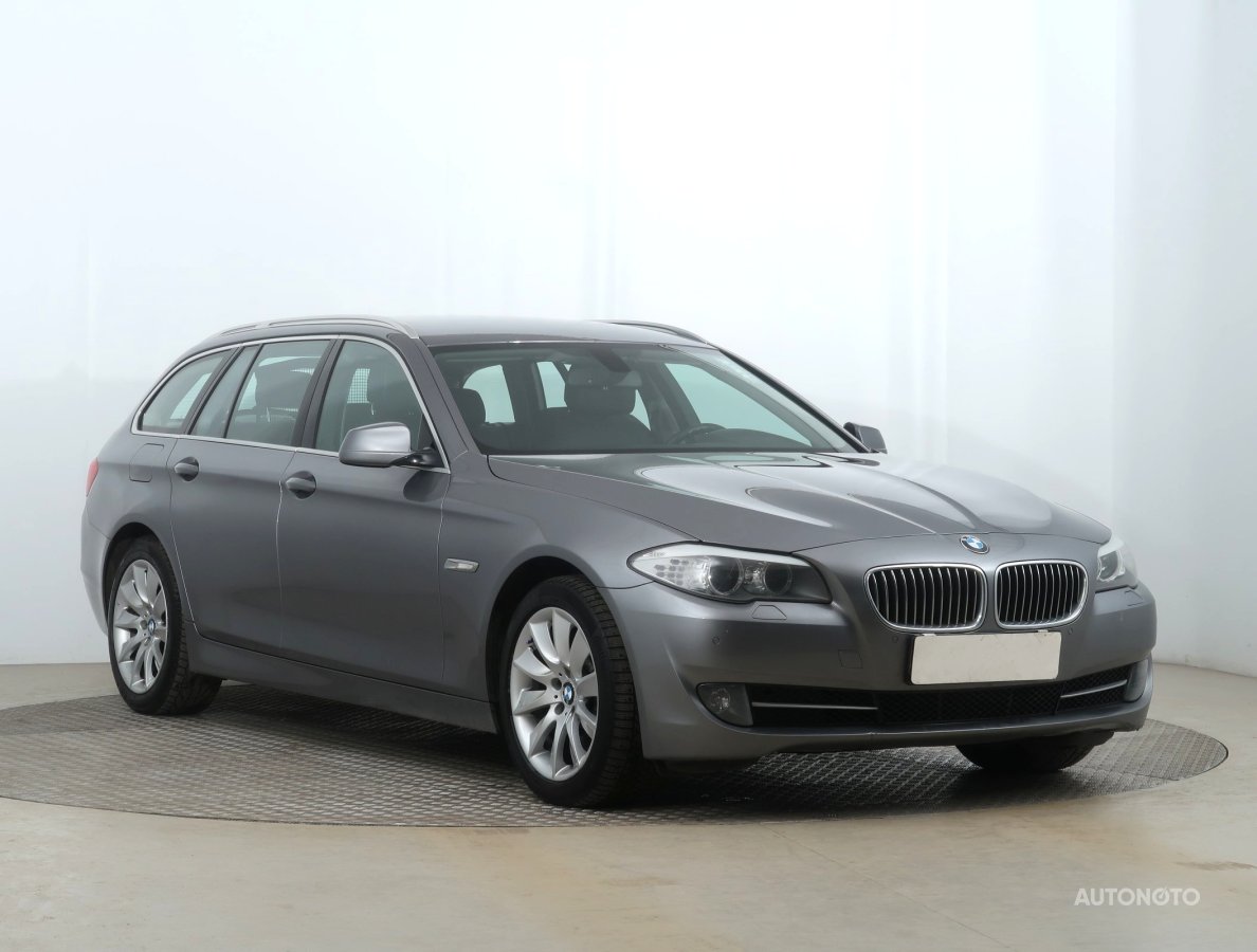 BMW Řada 5, 2013 - pohled č. 1