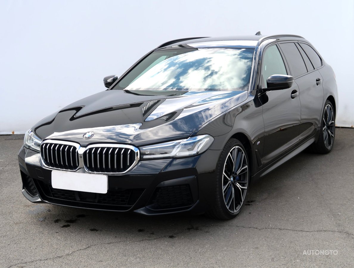 BMW Řada 5, 2020 - pohled č. 3