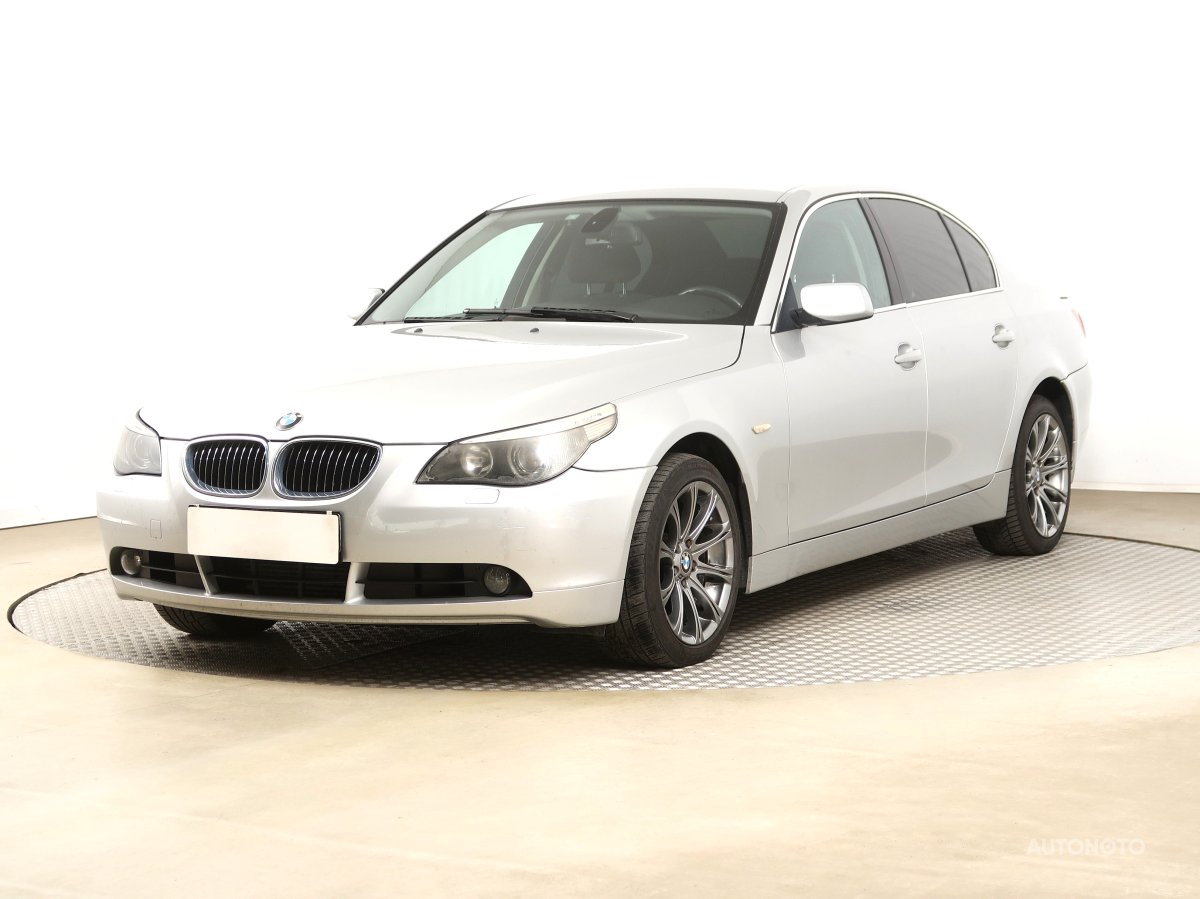 BMW Řada 5, 2005 - pohled č. 3