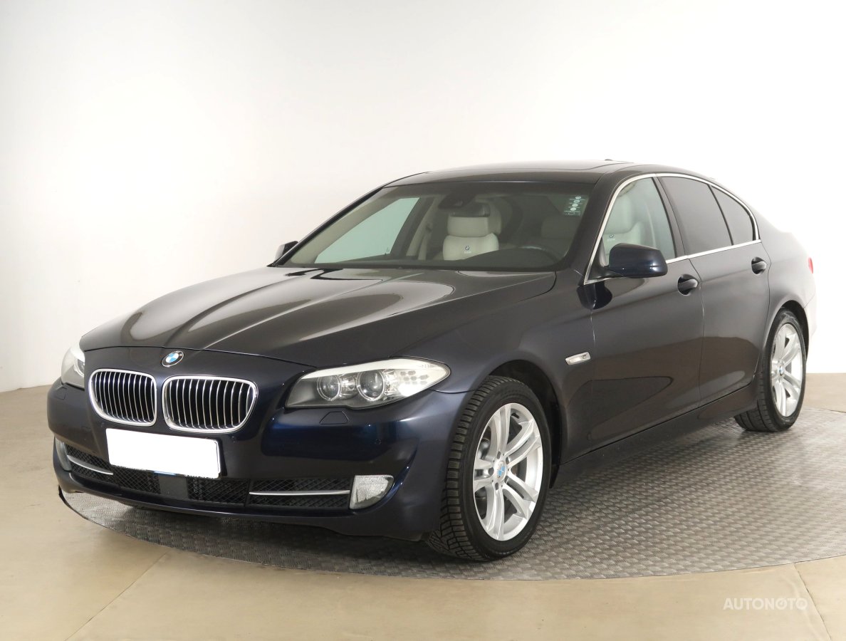 BMW Řada 5, 2010 - pohled č. 3