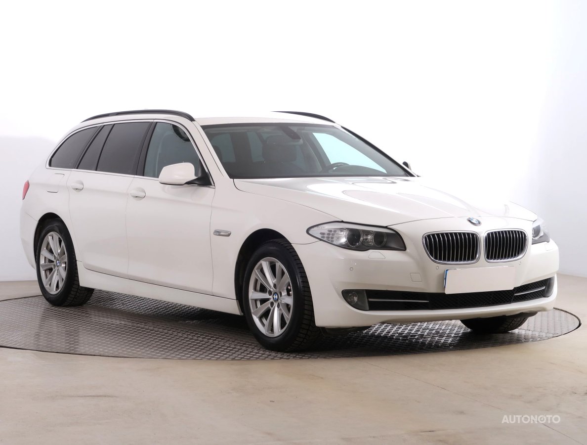 BMW Řada 5, 2011 - pohled č. 1