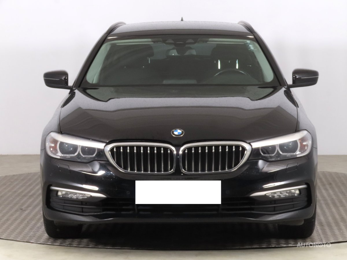 BMW Řada 5, 2017 - pohled č. 2