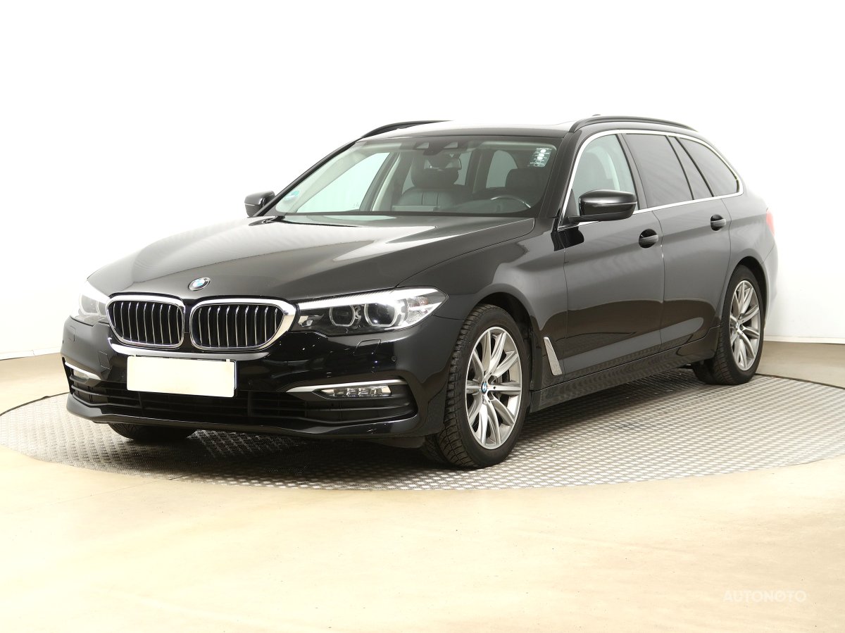 BMW Řada 5, 2017 - pohled č. 3