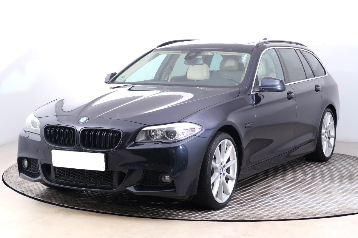 BMW Řada 5, 2013 - pohled č. 3