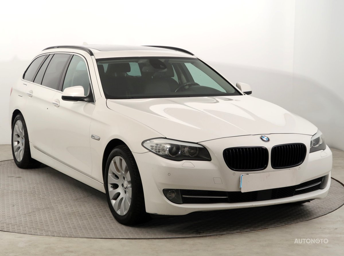 BMW Řada 5, 2011 - celkový pohled