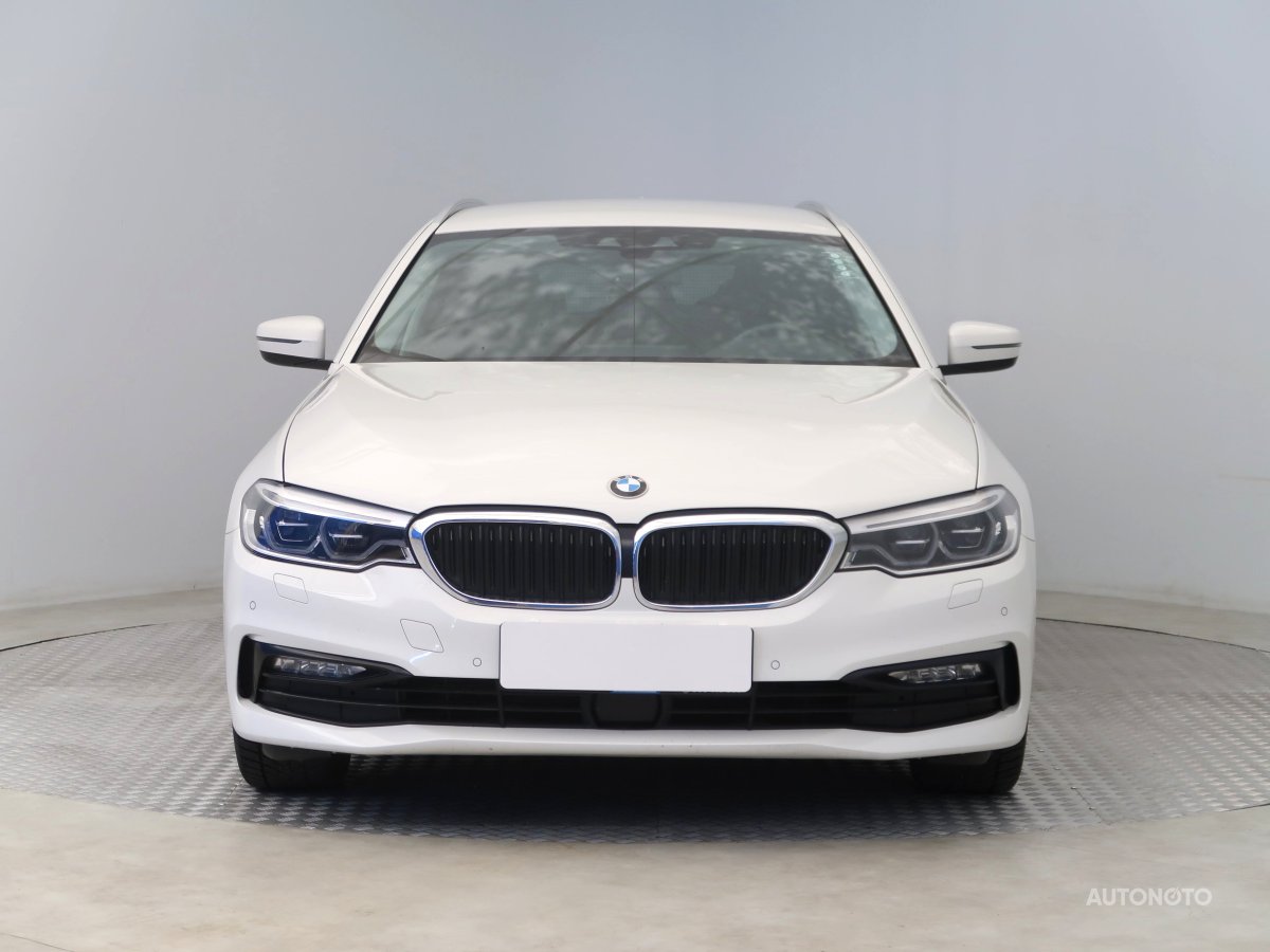 BMW Řada 5, 2018 - pohled č. 2