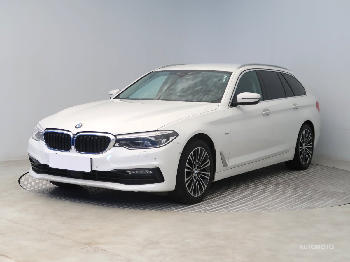 BMW Řada 5, 2018 - pohled č. 3